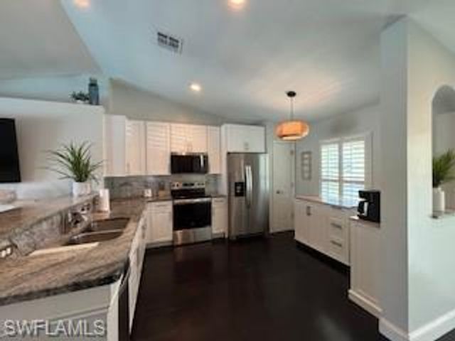 4104 SW 15 AVE, Cape Coral, FL 33914