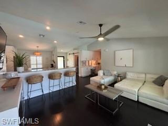 4104 SW 15 AVE, Cape Coral, FL 33914