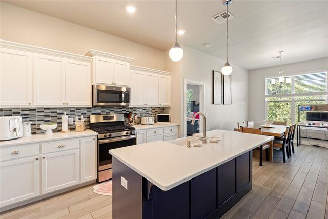 1605 Pendleton Place, Moore, OK 73160