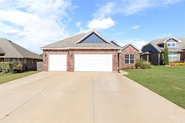 1605 Pendleton Place, Moore, OK 73160