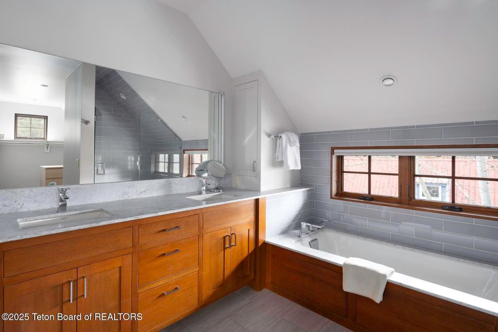 150 N JEAN Street, Jackson, WY 83001 photo 18