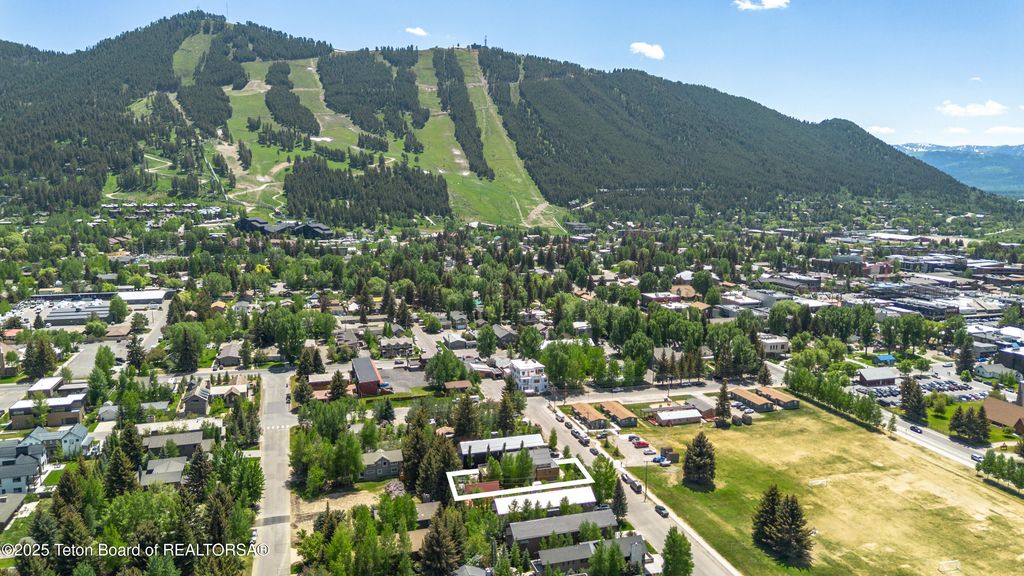 150 N JEAN Street, Jackson, WY 83001 photo 2