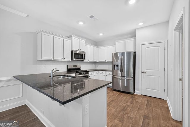 832 Hidden Hollow Circle, Commerce, GA 30529