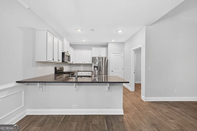 832 Hidden Hollow Circle, Commerce, GA 30529
