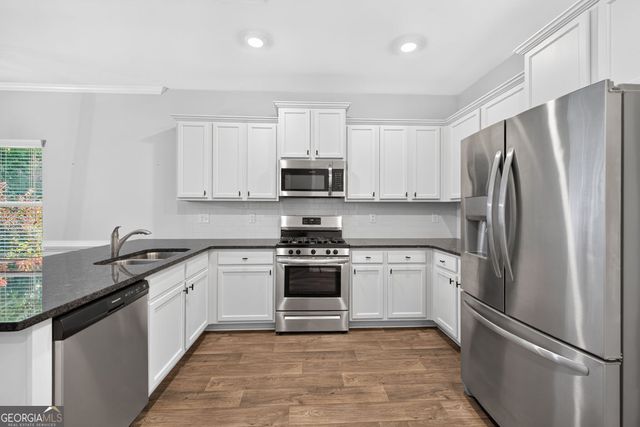 832 Hidden Hollow Circle, Commerce, GA 30529
