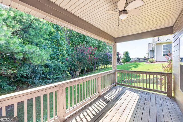 832 Hidden Hollow Circle, Commerce, GA 30529
