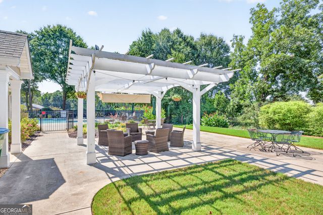 832 Hidden Hollow Circle, Commerce, GA 30529