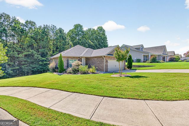 832 Hidden Hollow Circle, Commerce, GA 30529