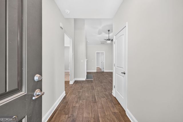 832 Hidden Hollow Circle, Commerce, GA 30529