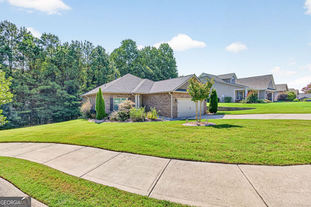 832 Hidden Hollow Circle, Commerce, GA 30529 — photo 4
