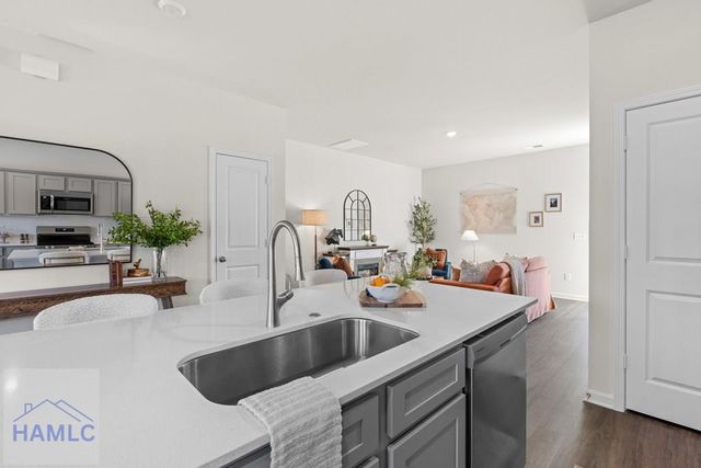 129 Simms Way, Hinesville, GA 31313