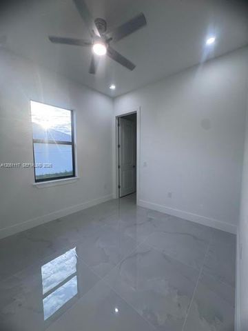 1009 Tropicana Pkwy W, Cape Coral, FL 33993