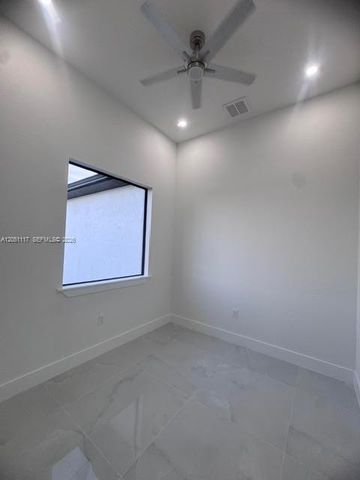 1009 Tropicana Pkwy W, Cape Coral, FL 33993