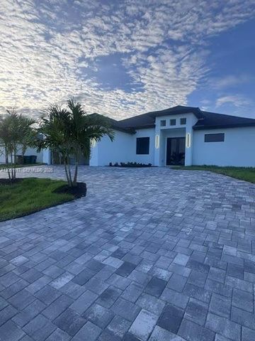 1009 Tropicana Pkwy W, Cape Coral, FL 33993