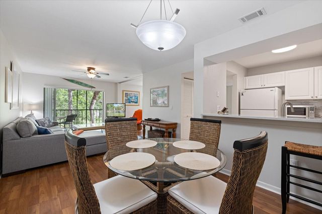 748 WHITE PINE TREE ROAD 204, Venice, FL 34285