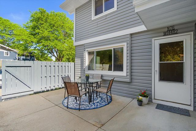 N76W14482 Northpoint DRIVE, Menomonee Falls, WI 53051