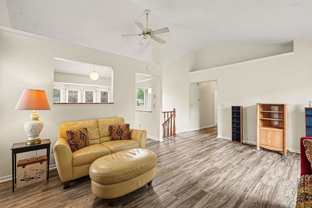 5370 Shadow Hill Court, Taylor Mill, KY 41015