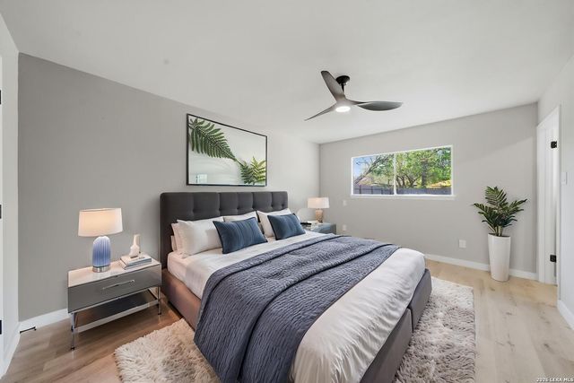 9446 Cliff Way, San Antonio, TX 78250