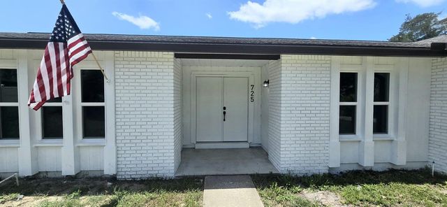 725 TULIP COURT, Deltona, FL 32725
