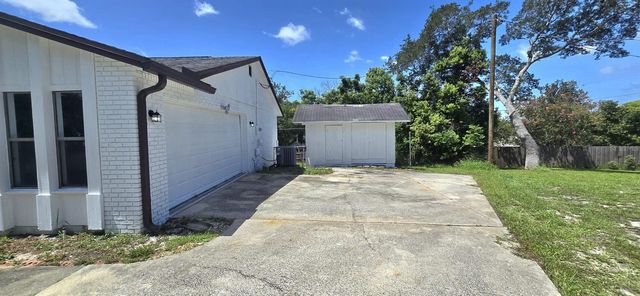 725 TULIP COURT, Deltona, FL 32725