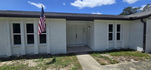 725 TULIP COURT, Deltona, FL 32725