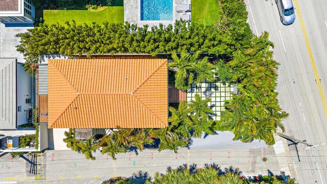 151 S County Road 1st Fl, Palm Beach, FL 33480