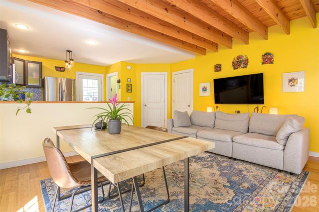 149 State Street, Asheville, NC 28806