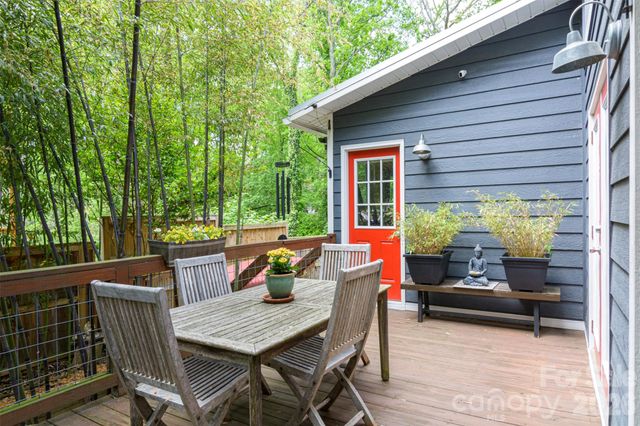 149 State Street, Asheville, NC 28806