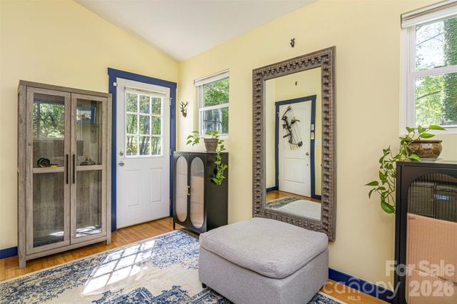 149 State Street, Asheville, NC 28806