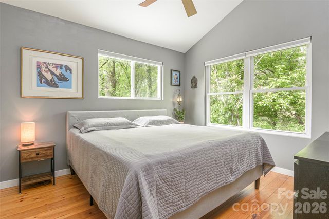 149 State Street, Asheville, NC 28806