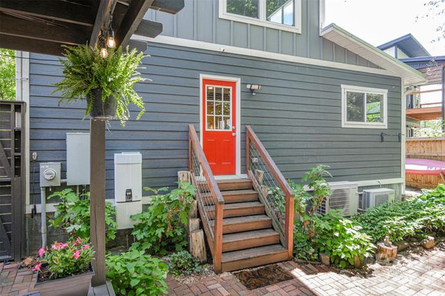 149 State Street, Asheville, NC 28806