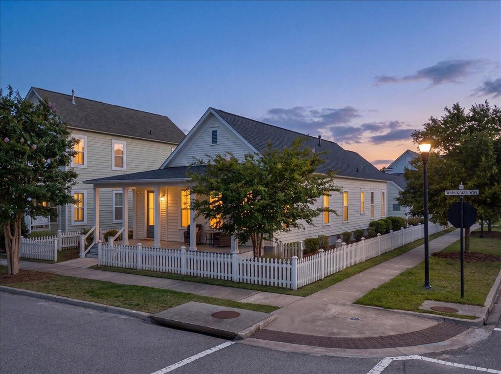 428 Watergrass Way, Summerville, SC 29485