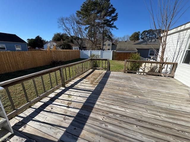 128 Green Meadow DR, Portsmouth, VA 23701