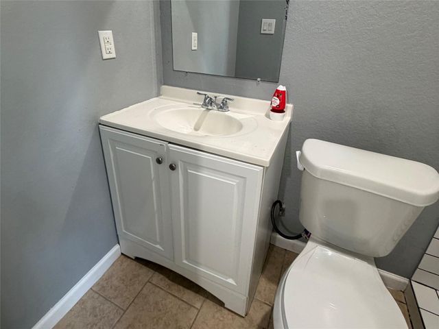 2909 King Street UNIT F, Houston, TX 77026
