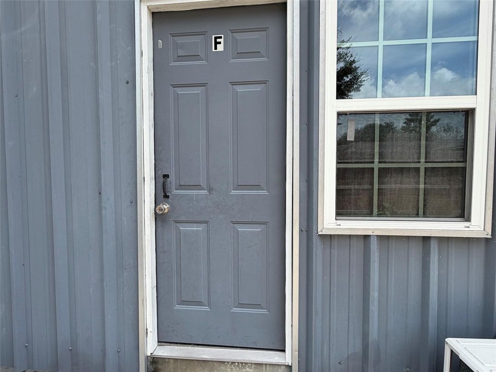 2909 King Street UNIT F, Houston, TX 77026