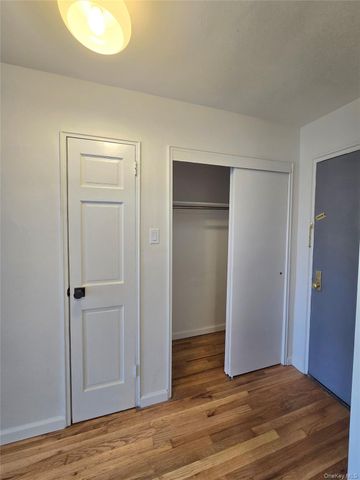 86-10 151st Avenue 5N, Howard Beach, NY 11414