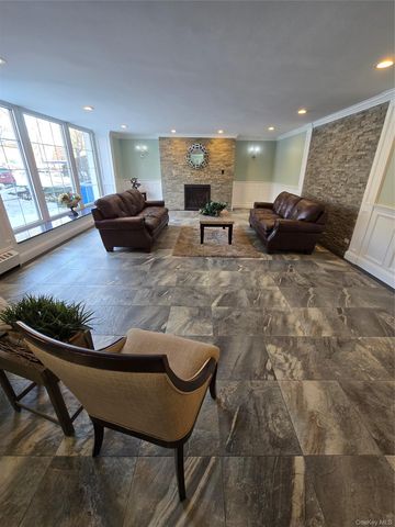 86-10 151st Avenue 5N, Howard Beach, NY 11414