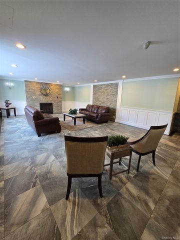 86-10 151st Avenue 5N, Howard Beach, NY 11414