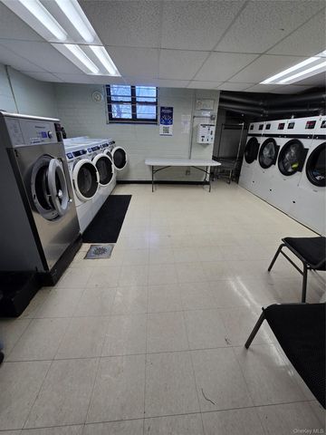 86-10 151st Avenue 5N, Howard Beach, NY 11414