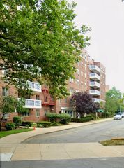 86-10 151st Avenue 5N, Howard Beach, NY 11414