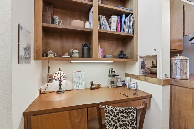 5354 Angelina Ave, Carmichael, CA 95608