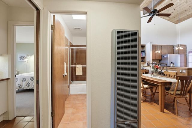 5354 Angelina Ave, Carmichael, CA 95608