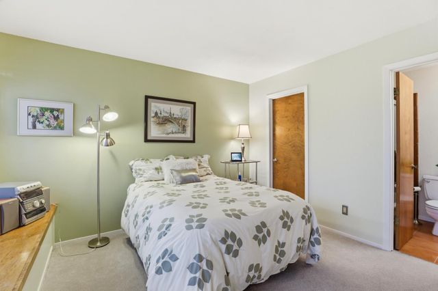 5354 Angelina Ave, Carmichael, CA 95608