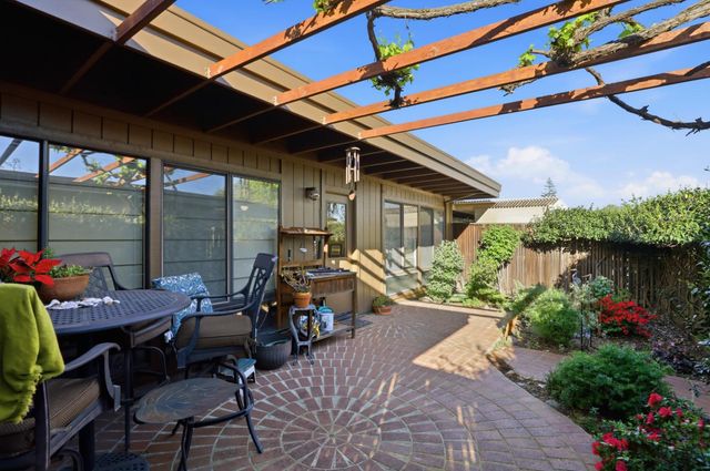 5354 Angelina Ave, Carmichael, CA 95608