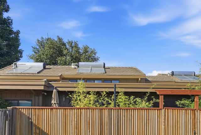 5354 Angelina Ave, Carmichael, CA 95608