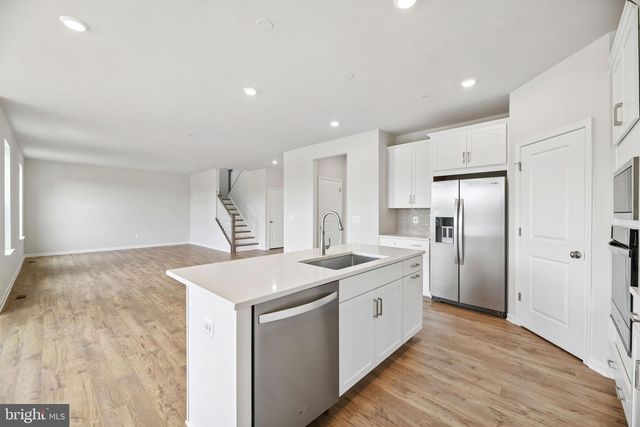 9726 LASSIE CT, Waldorf, MD 20601