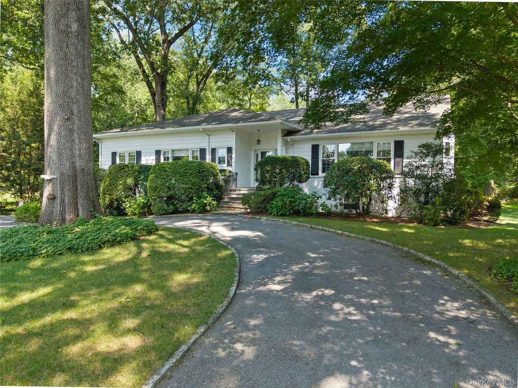 21 Iroquois Trail, Harrison, NY 10528 — exterior