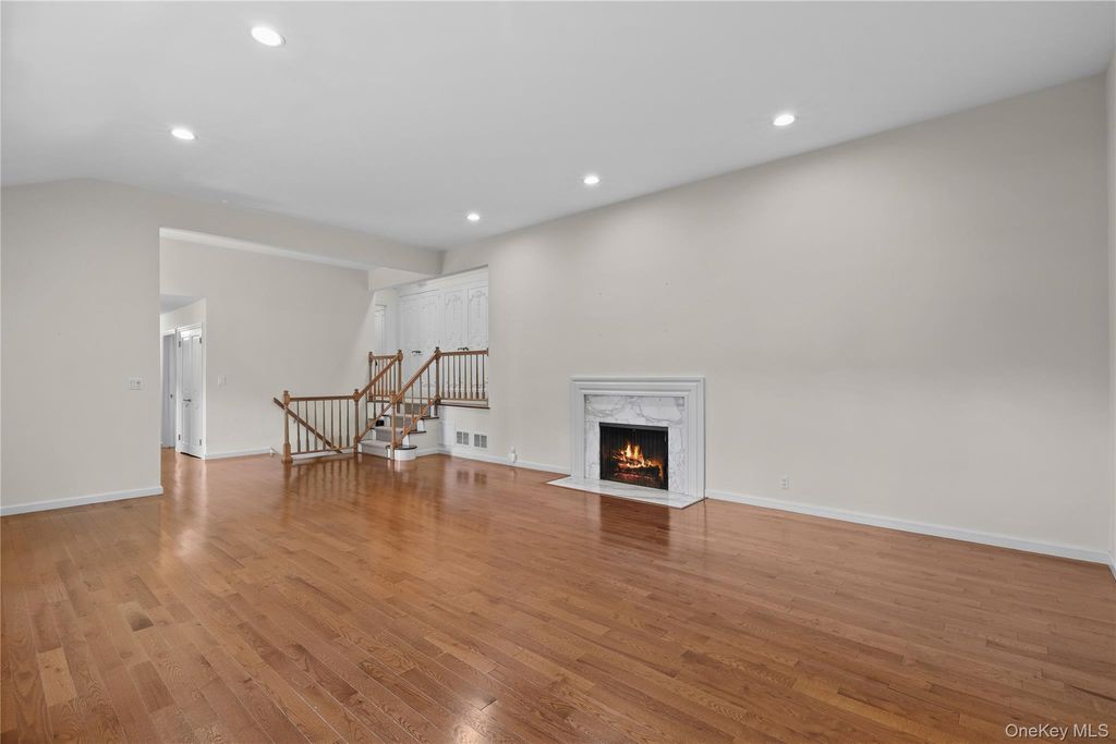 21 Iroquois Trail, Harrison, NY 10528 — photo 5