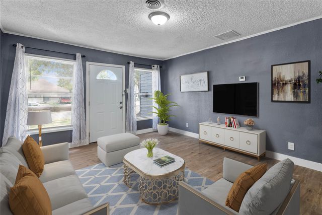 1106 Oak Street, Grand Prairie, TX 75050