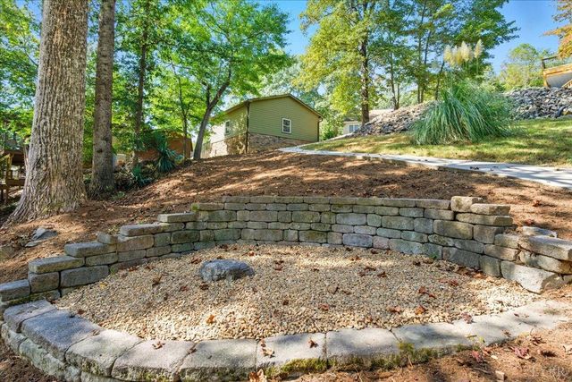 23 Brookside Lane, Moneta, VA 24121